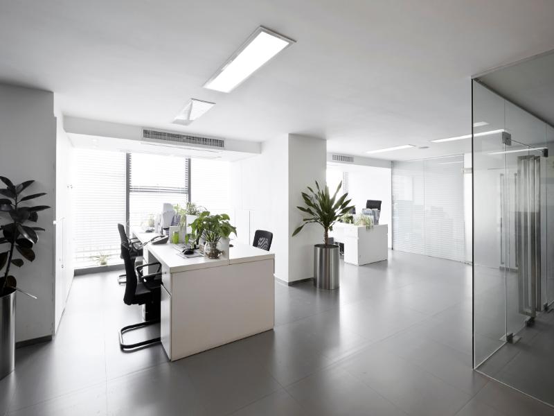 Office Cleaning Services: What Makes a Workspace Spotless?
