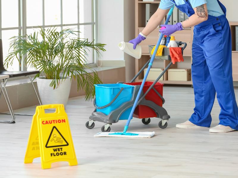 Adjusting Office Cleaning Services for the 3-Day Work Week