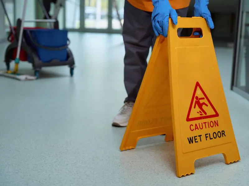 Is It Time to Outsource Your Office Cleaning Services?