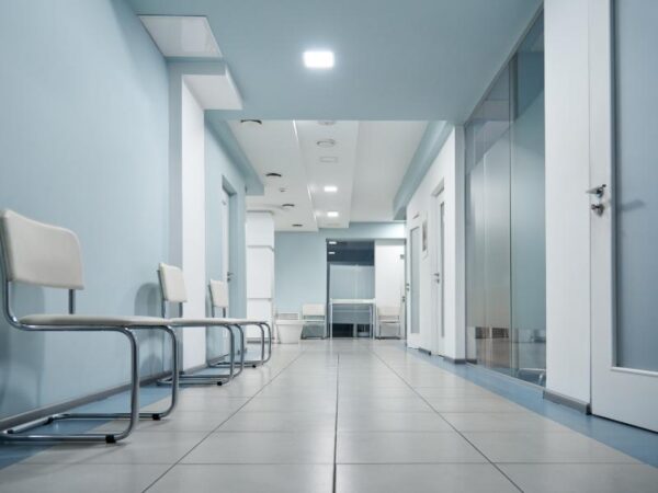 Get Medical Office Cleaning to Prevent Cross-Contamination in Kansas City, KS